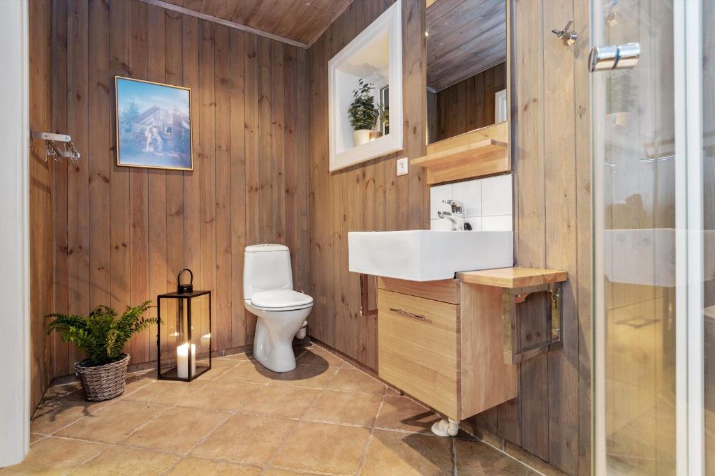 hytte 317 spahytte jacuzzi boblebad Oslo lufthavn Gardermoen 2 timer 15 min 24 personer