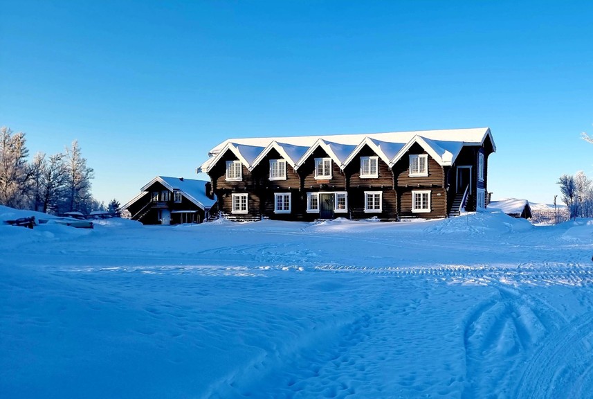 323. Storhytte på fjellet, 30-40 personer. Selskap arrangement, kurs konferanse. 13-18 soverom, 2 + bad. Oslo lufthavn Gardermoen 2 timer 50 min. - Bilde 5
