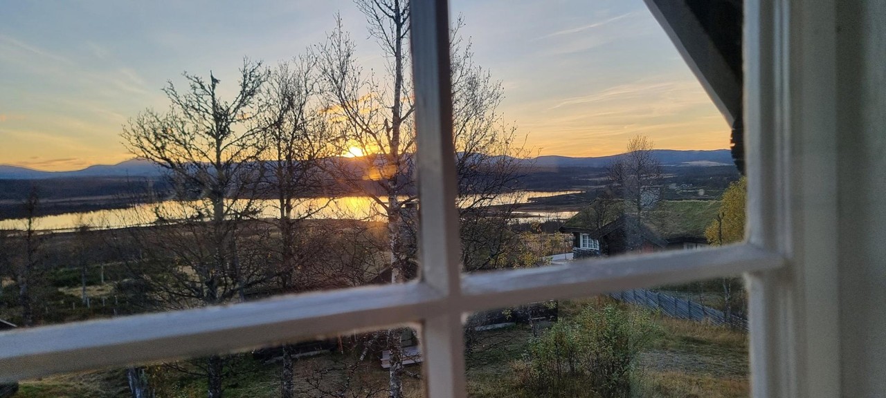 323. Storhytte på fjellet, 30-40 personer. Selskap arrangement, kurs konferanse. 13-18 soverom, 2 + bad. Oslo lufthavn Gardermoen 2 timer 50 min. - Bilde 10