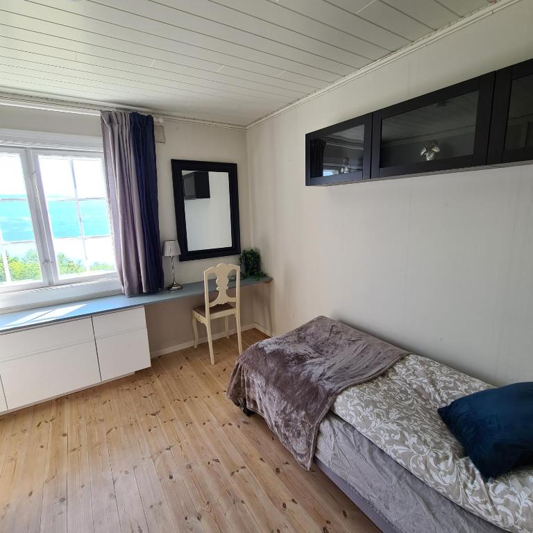 327. Selskapslokale langbord 30 personer, 13 soverom for 21 personer, selvhushold, kurs konferanse, langbord, 2 bad, 4 wc, Oslo lufthavn Gardermoen 35 min. - Bilde 26
